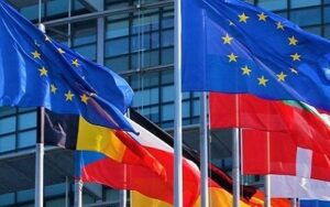 News 4 europa bandiere 2