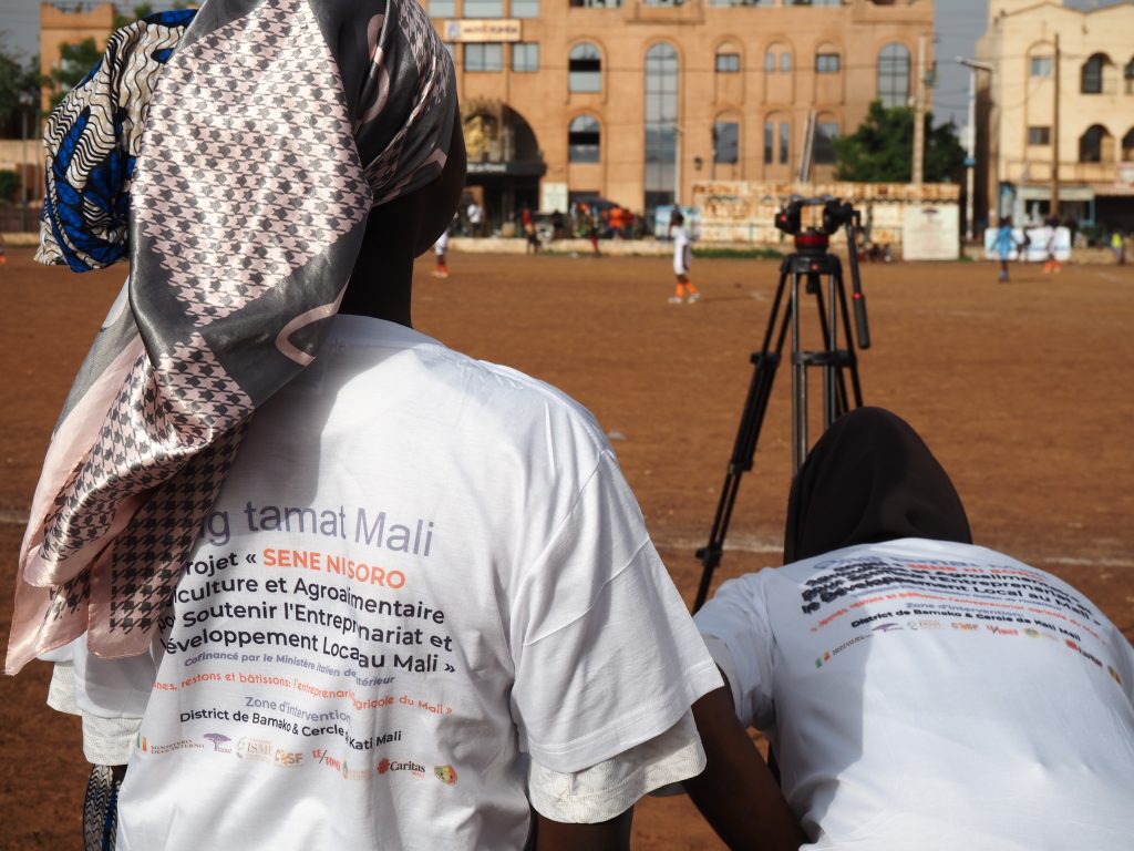 Basket e calcio: due finali per la giornata di sensibilizzazione giovanile e selezione dei beneficiari in “Sene Ni Soro” a Bamako 1 250614KoroFinaBamakoSeneNiSoroAttivitaSensibilizzazione 359